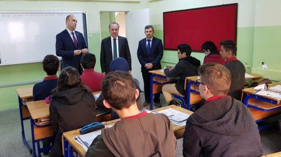 İlçe Milli Eğitim Müdürümüz Refik OLGUN ve Elmadağ Belediye Başkanı Gazi ŞAHİN, Hasanoğlan Atatürk Fen Lisesi´ni Ziyaret Etti