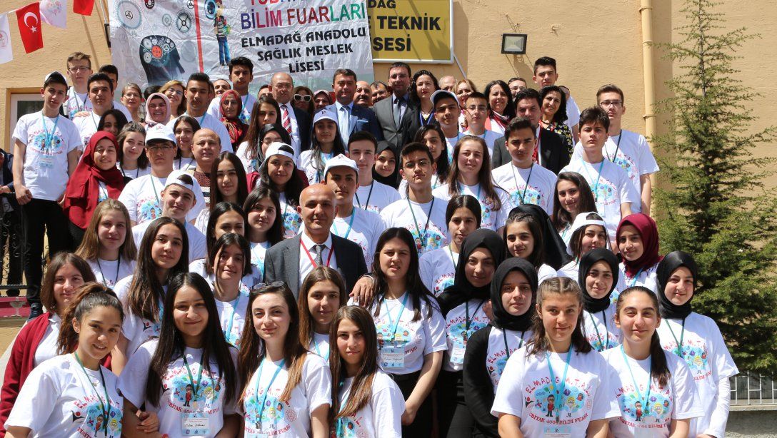 Elmadağ Mesleki ve Teknik Anadolu Lisesi´nde TÜBİTAK 4006 Bilim Fuarı Açılışı Yapıldı
